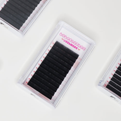 0.03 Cashmere Matte Lash Trays